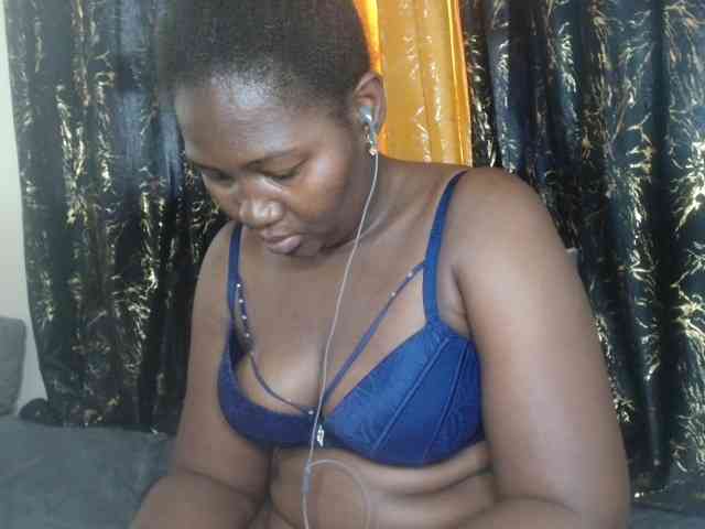 Sexxy-pretty24 webcam