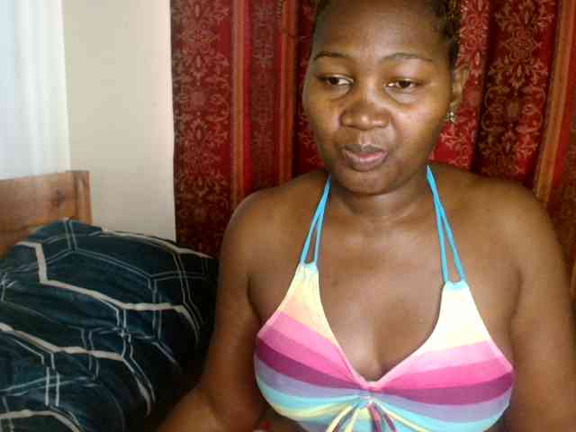 Sexxy-pretty24 webcam
