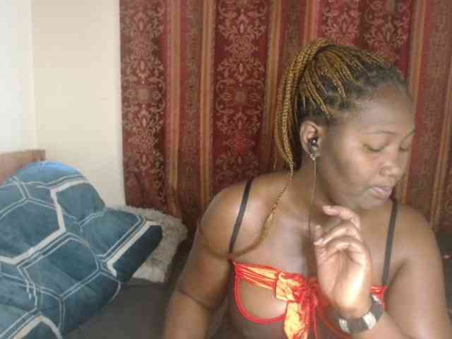 Sexxy-pretty24 webcam