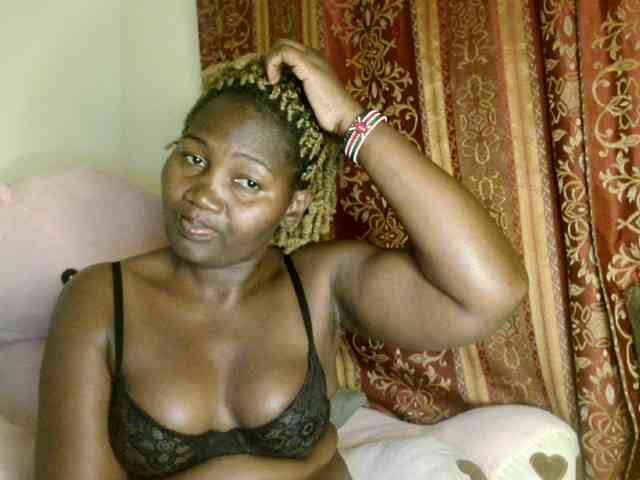 Sexxy-pretty24 webcam