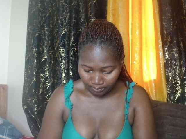 Sexxy-pretty24 webcam