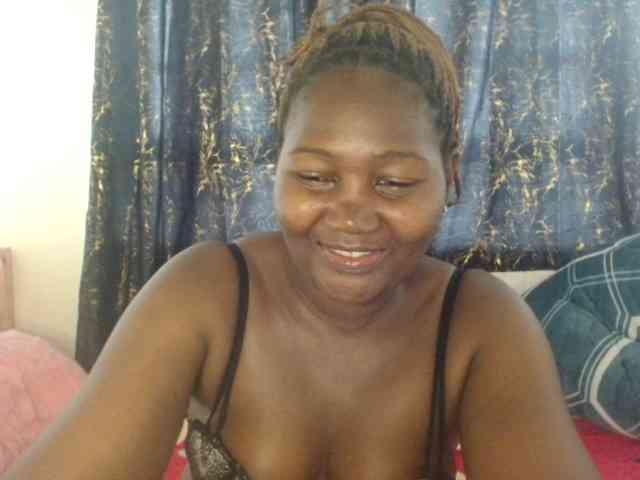 Sexxy-pretty24 webcam