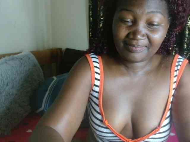 Sexxy-pretty24 webcam