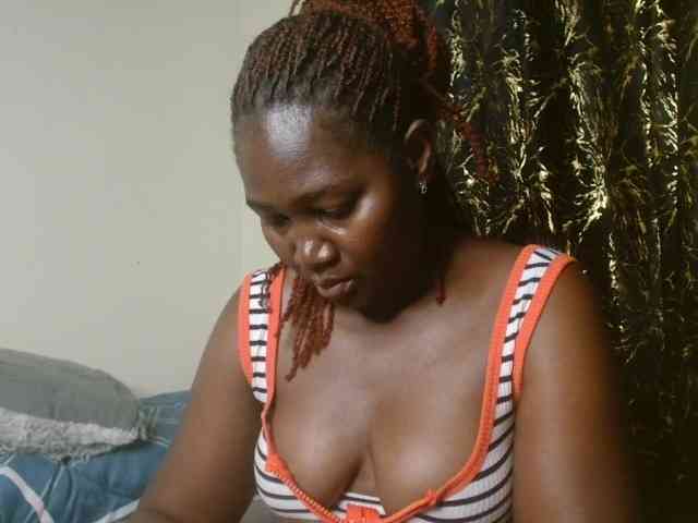 Sexxy-pretty24 webcam