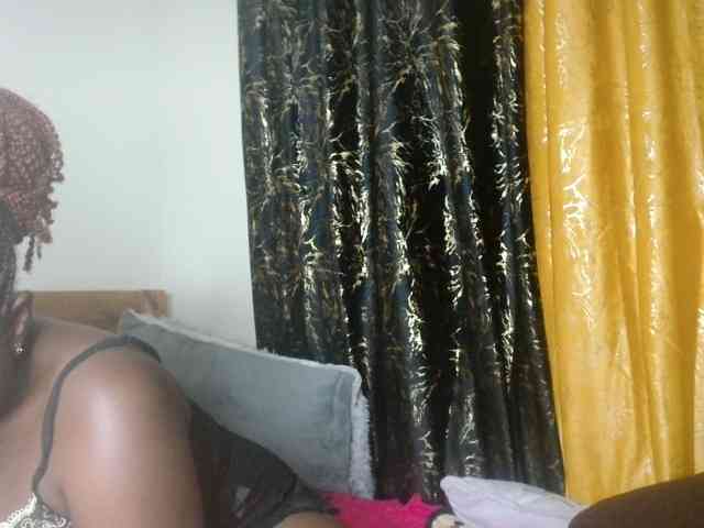 Sexxy-pretty24 webcam