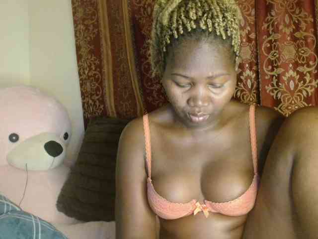 Sexxy-pretty24 webcam