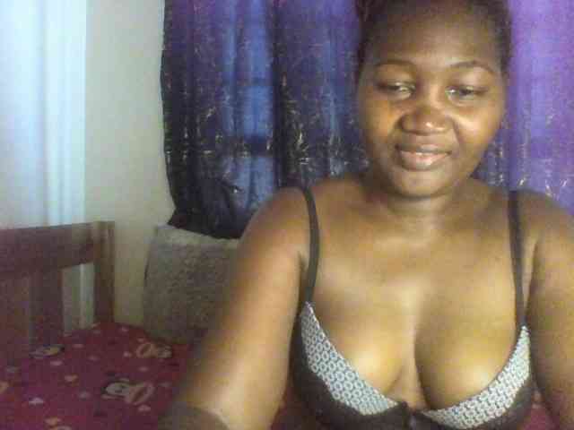 Sexxy-pretty24 webcam