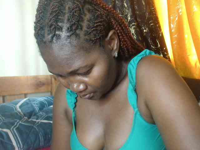 Sexxy-pretty24 webcam