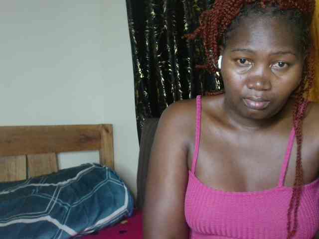 Sexxy-pretty24 webcam