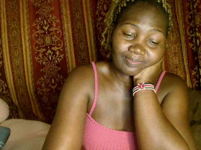 Sexxy-pretty24 webcam
