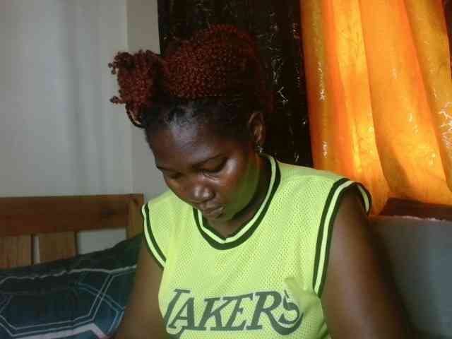 Sexxy-pretty24 webcam