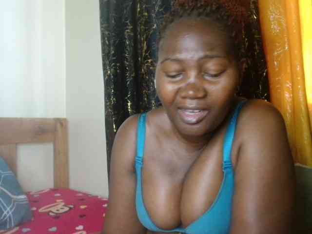 Sexxy-pretty24 webcam