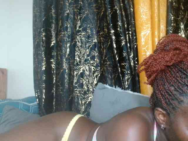 Sexxy-pretty24 webcam