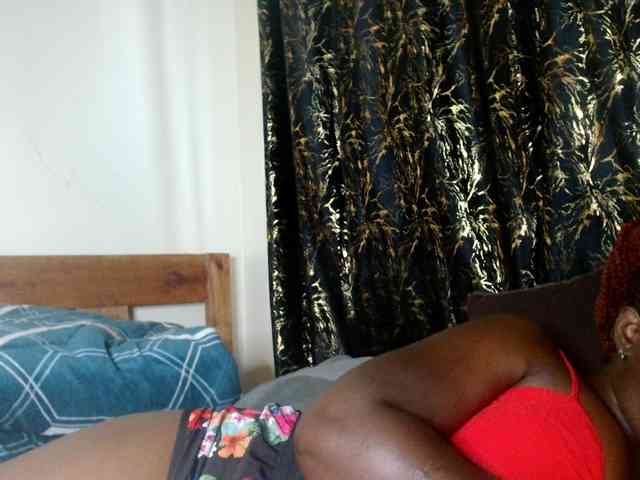 Sexxy-pretty24 webcam