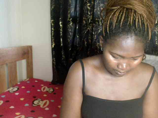 Sexxy-pretty24 webcam