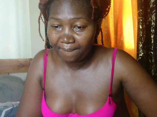 Sexxy-pretty24 webcam