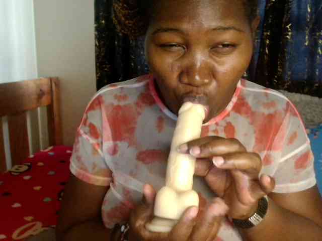 Sexxy-pretty24 webcam