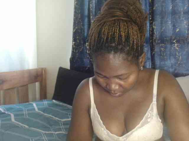 Sexxy-pretty24 Sexxy-pretty24