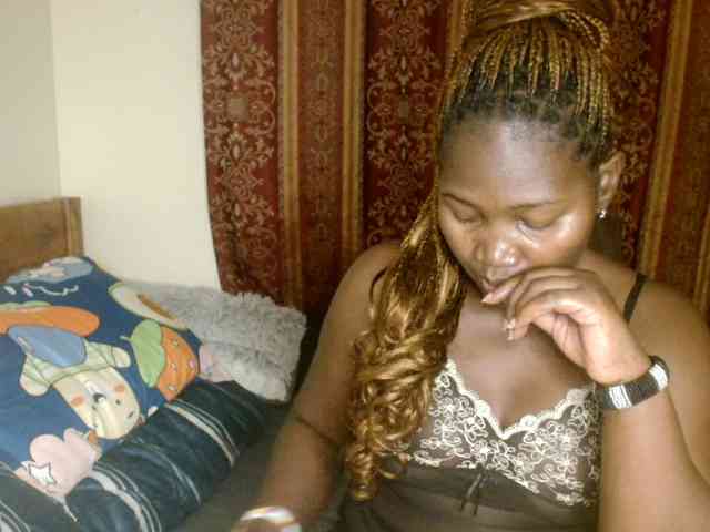 Sexxy-pretty24 webcam