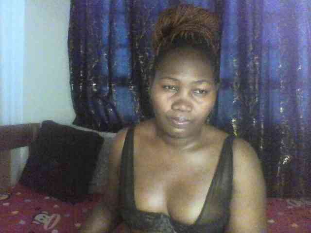 Sexxy-pretty24 webcam