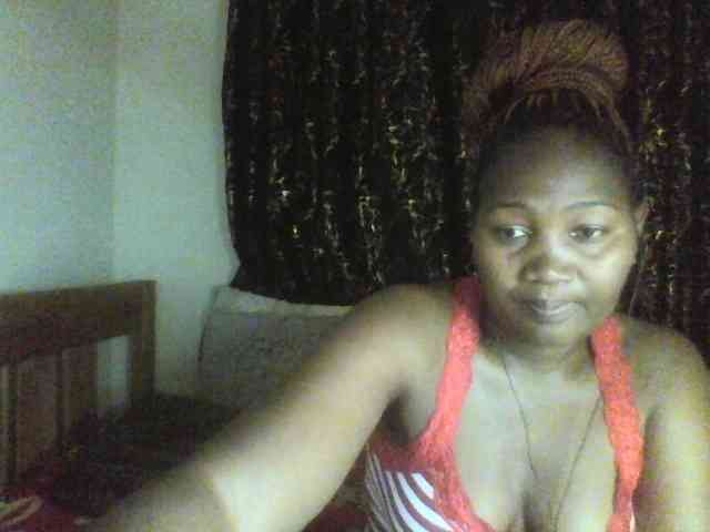 Sexxy-pretty24 webcam