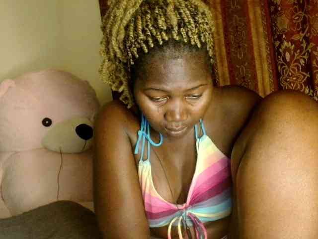 Sexxy-pretty24 webcam