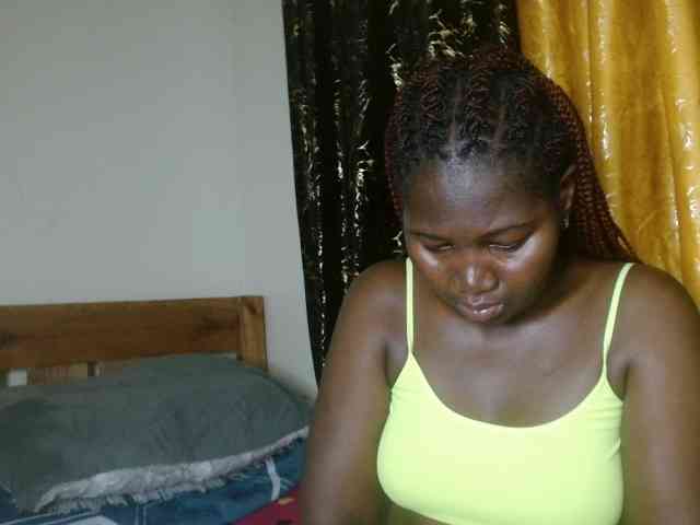 Sexxy-pretty24 webcam