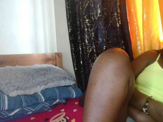 Sexxy-pretty24 webcam