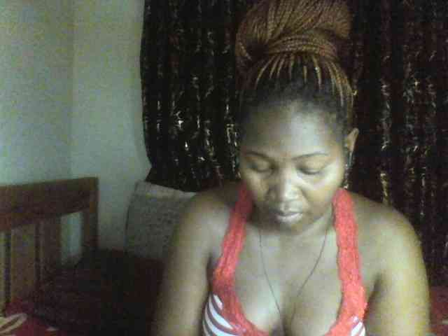 Sexxy-pretty24 webcam