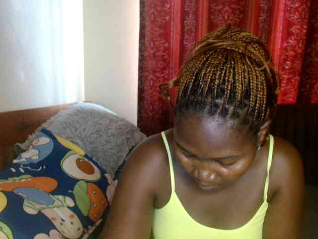 Sexxy-pretty24 webcam