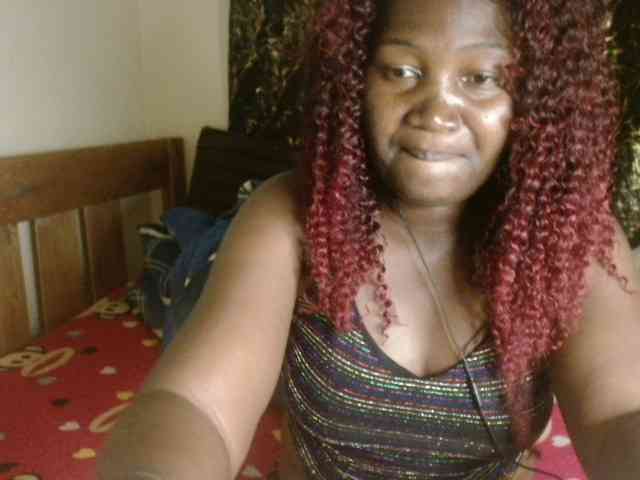 Sexxy-pretty24 webcam