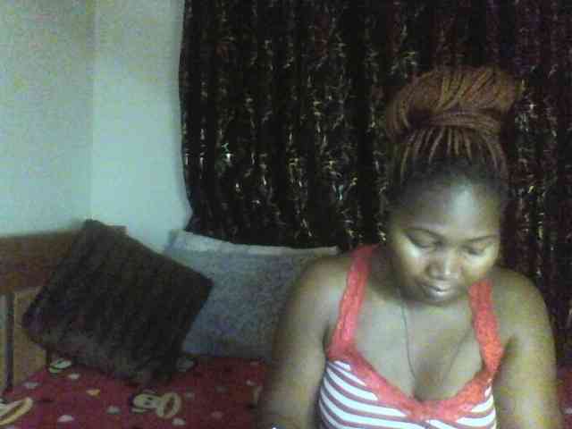 Sexxy-pretty24 webcam