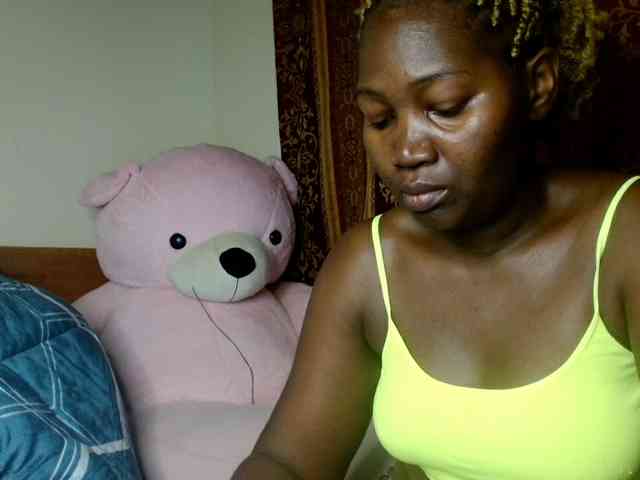 Sexxy-pretty24 webcam