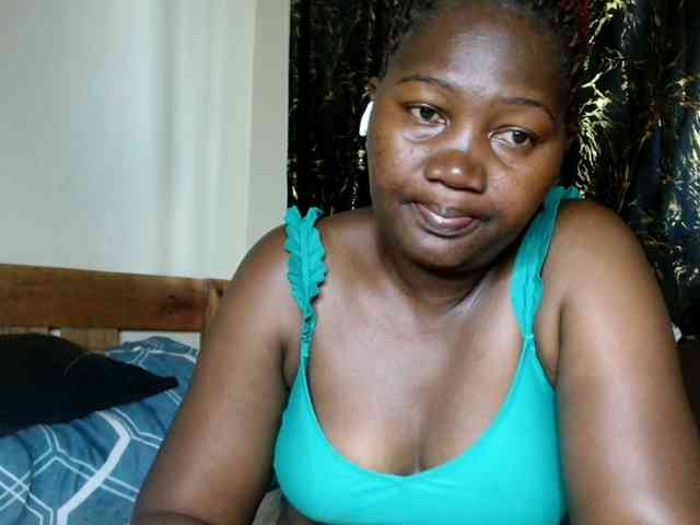 Sexxy-pretty24 webcam