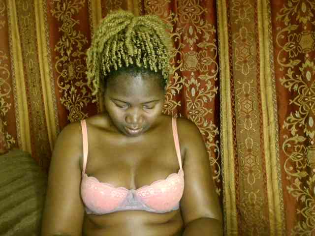 Sexxy-pretty24 webcam