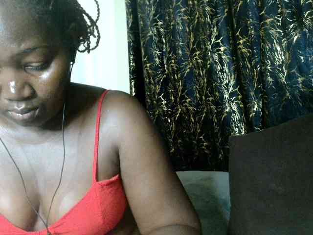 Sexxy-pretty24 webcam