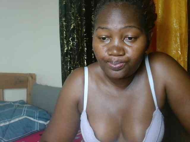 Sexxy-pretty24 webcam