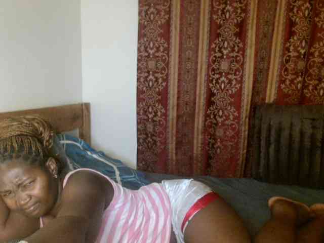 Sexxy-pretty24 webcam