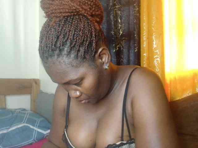 Sexxy-pretty24 webcam