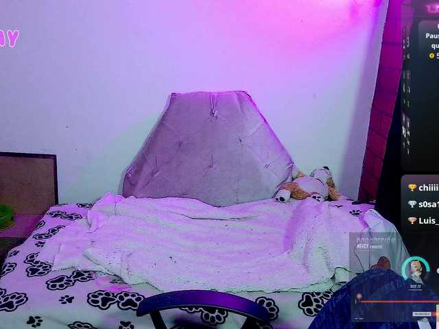 roxanbunny webcam bongacams model stream image