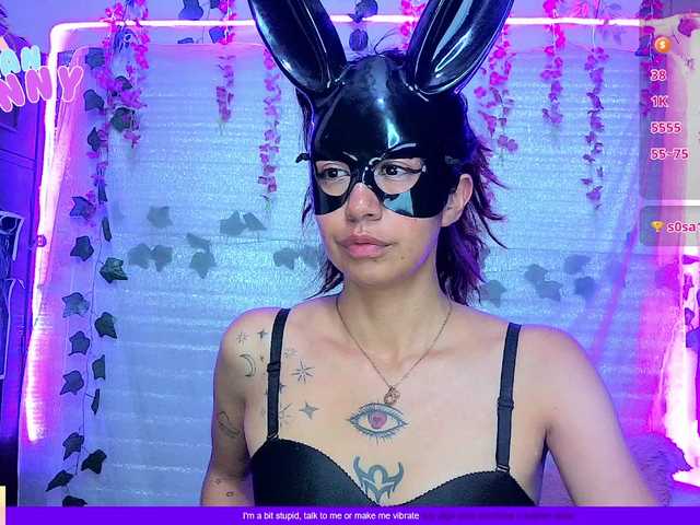 roxanbunny's BongaCams show and profile