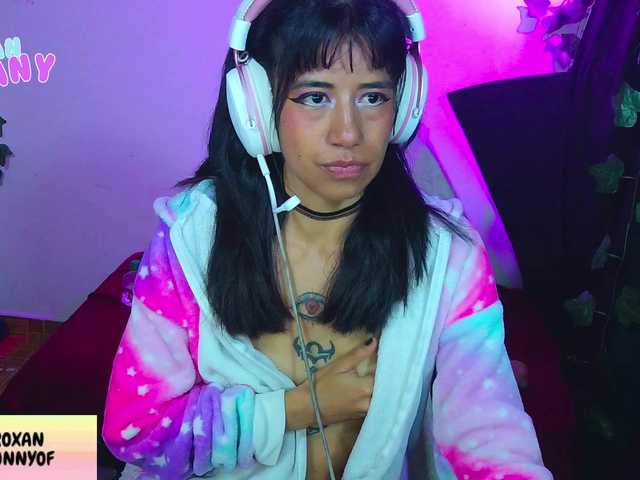 roxanbunny webcam bongacams model stream image