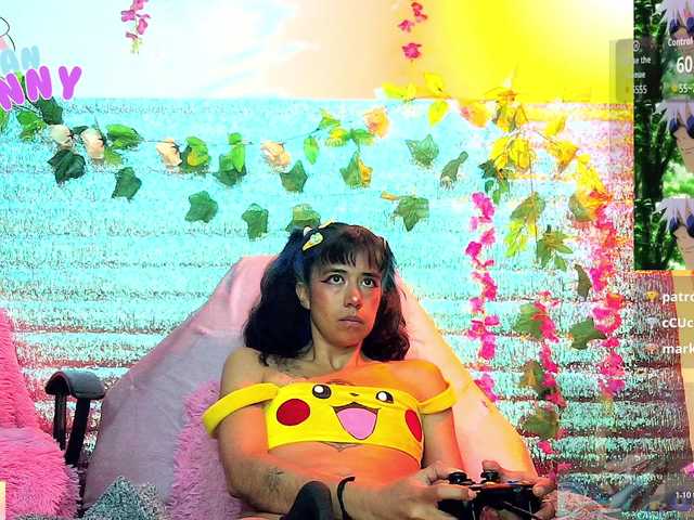 roxanbunny's BongaCams show and profile