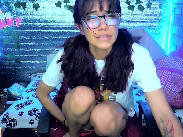 roxanbunny's BongaCams show and profile