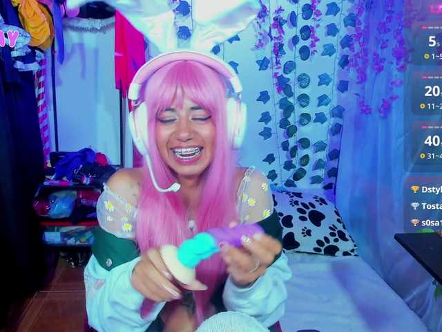 roxanbunny on BongaCams 