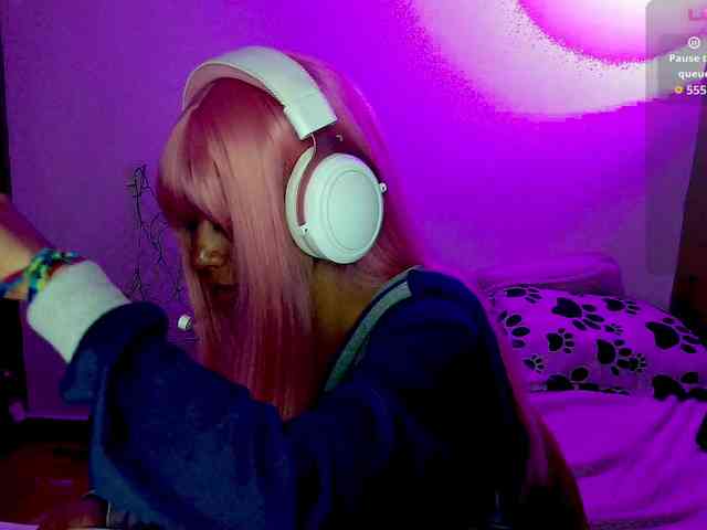 roxanbunny webcam