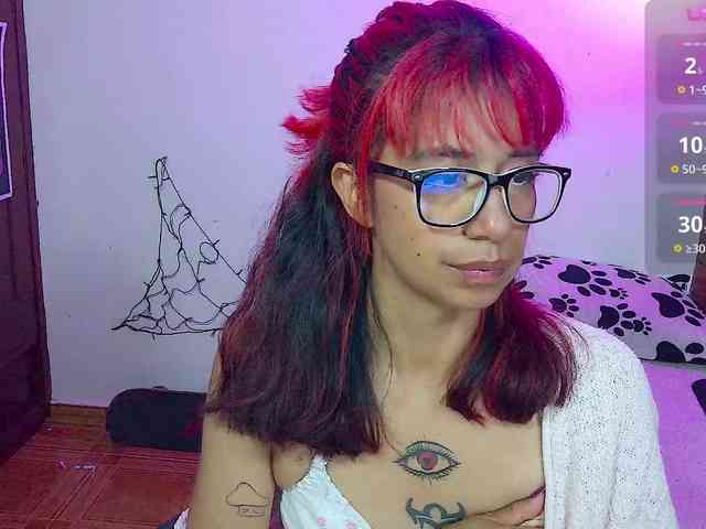 roxanbunny webcam