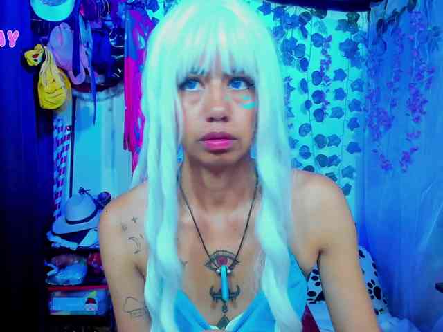 roxanbunny webcam