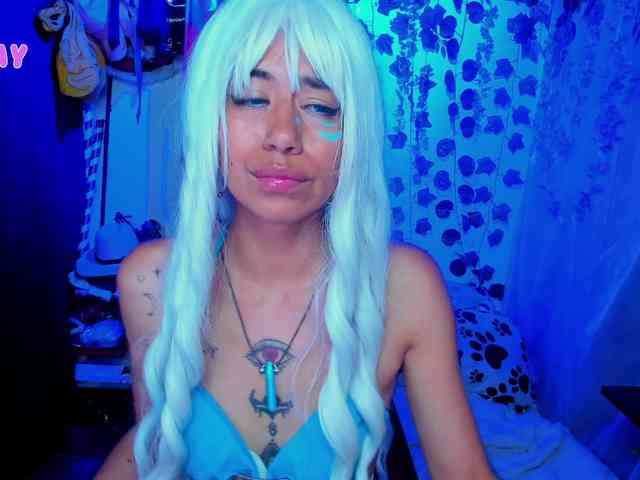roxanbunny webcam