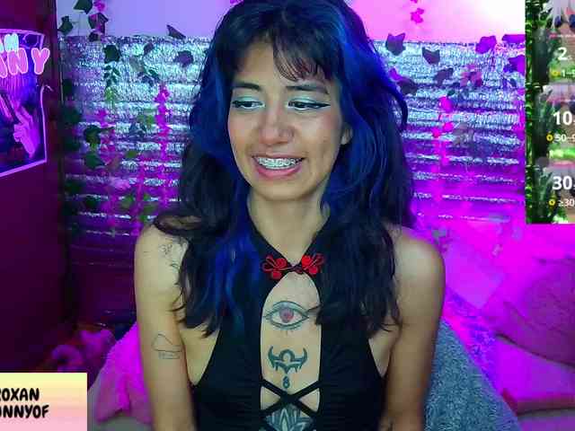 roxanbunny Live Webcam on BongaCams